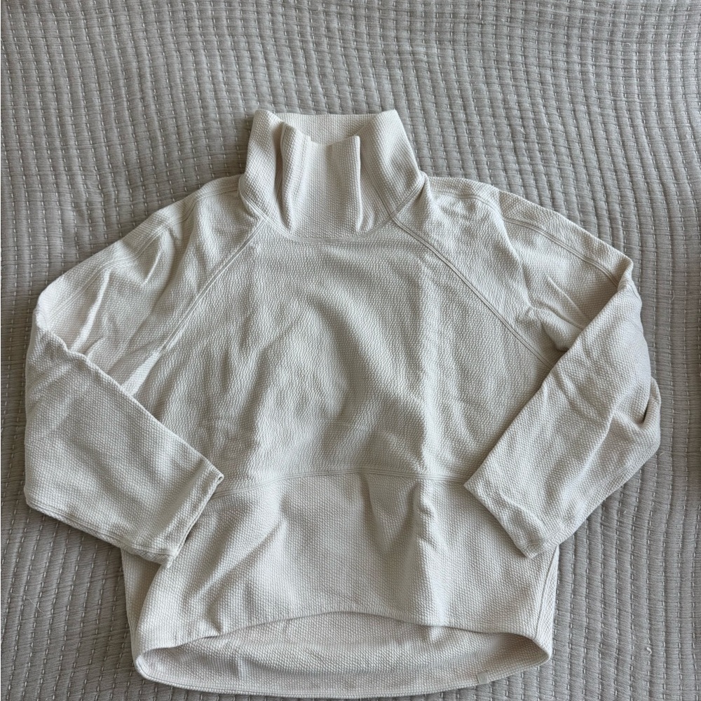 Lululemon Textured Funnel Neck Pullover 4 White Opal